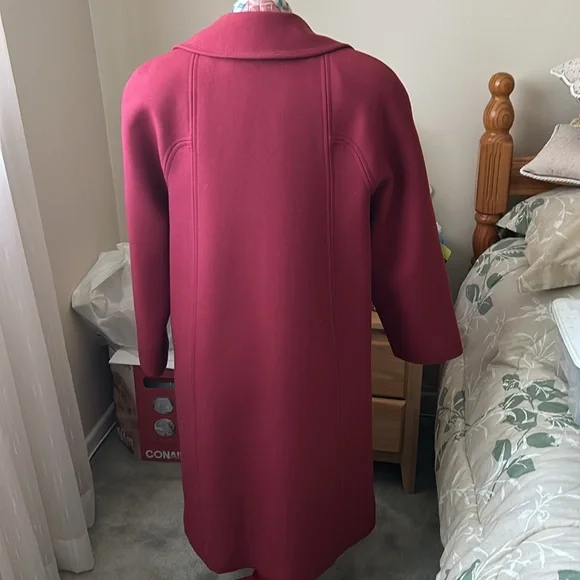 Pure Virgin Wool Winter Coat - Picture 2 of 3